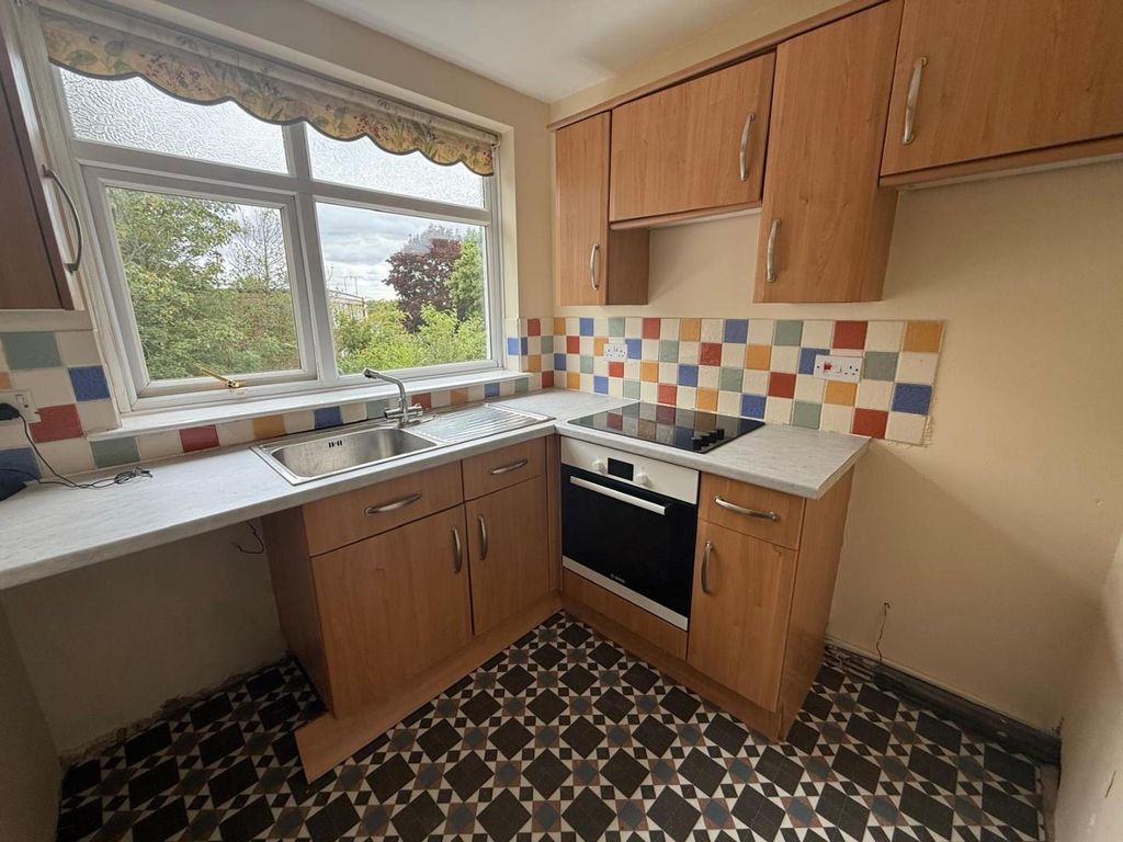 Property photo 2 of 8 Trident 5.Jpg