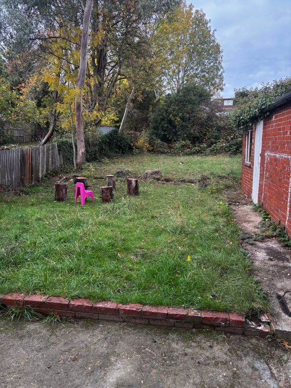 Property photo 3 of 4