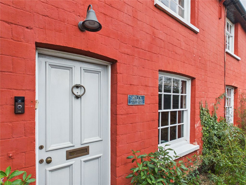 Property photo 1 of 36 Picture No. 01