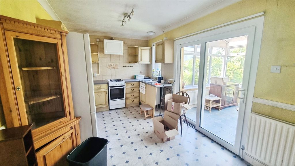 Property photo 2 of 11 Picture No. 02
