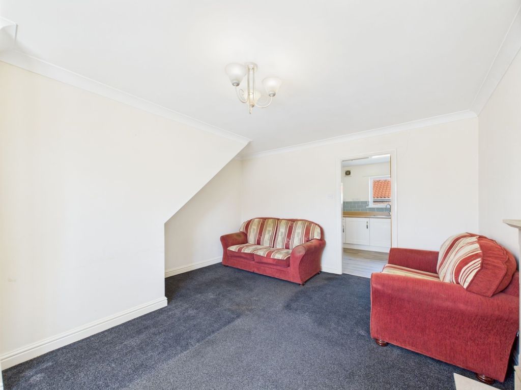Property photo 3 of 20