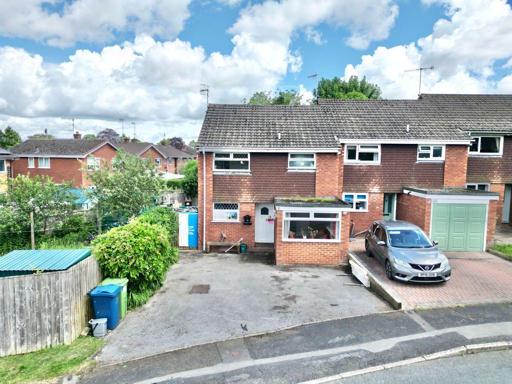 Property photo 1 of 26
