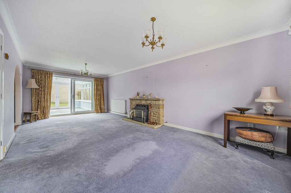 Property photo 3 of 25 12362502