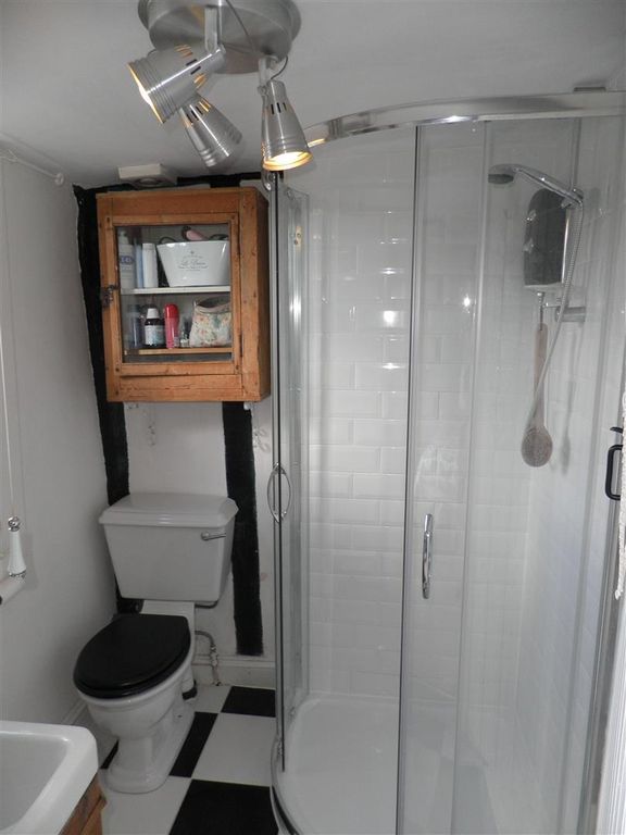 Property photo 2 of 5 P4080421.Jpg