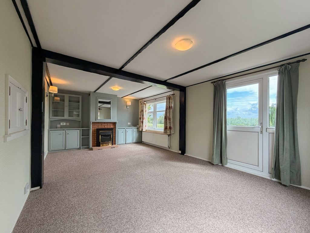 Property photo 3 of 14 Img_1922