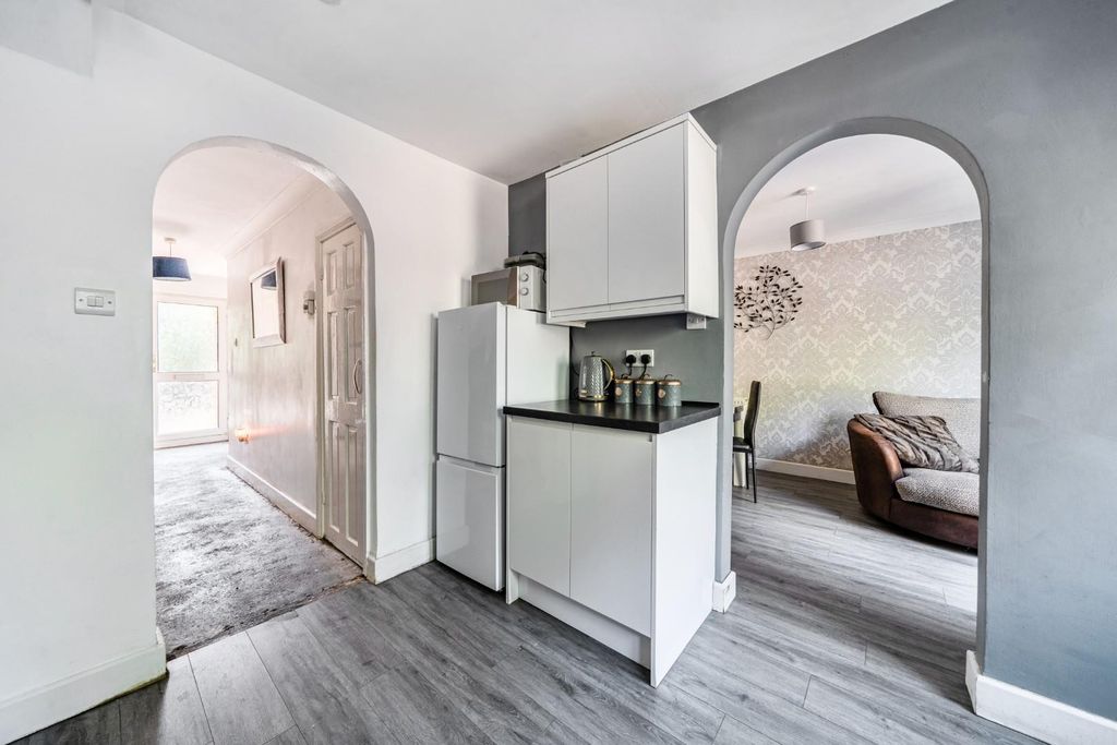Property photo 3 of 16 1-6A5E85d6Bbf9c-1494055-9-6A5E4c44cc26d-1.Jpg