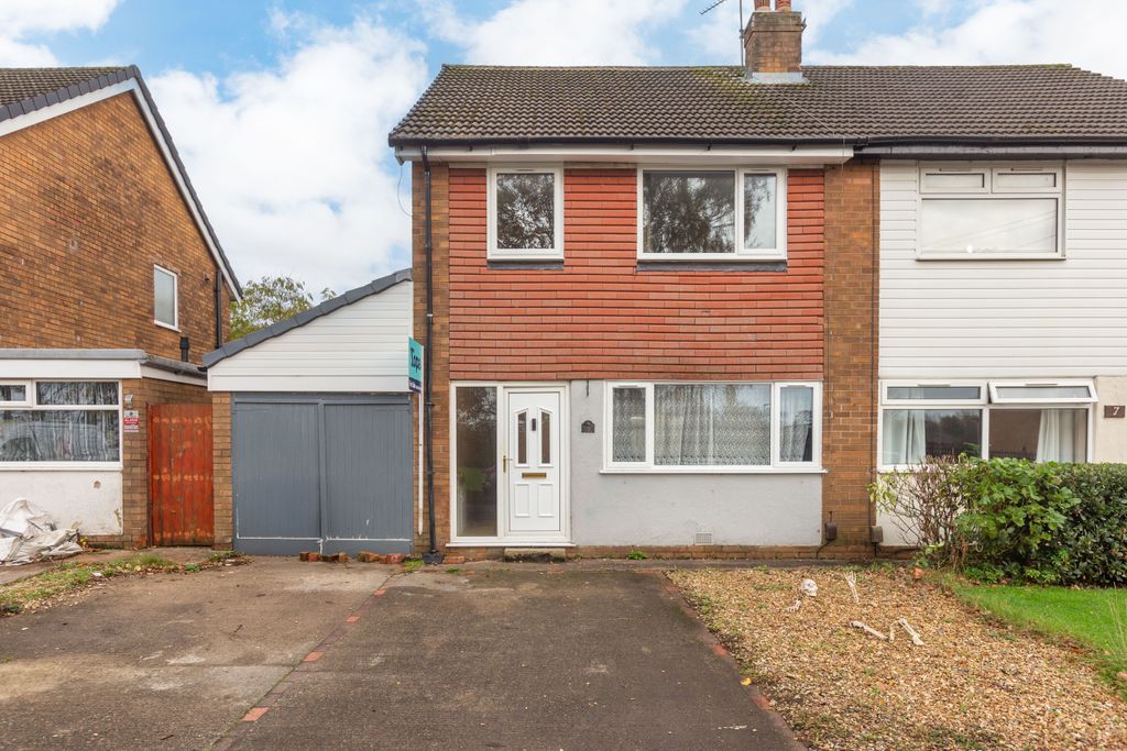 Property photo 1 of 15 5 Peacock Hall Drive-16