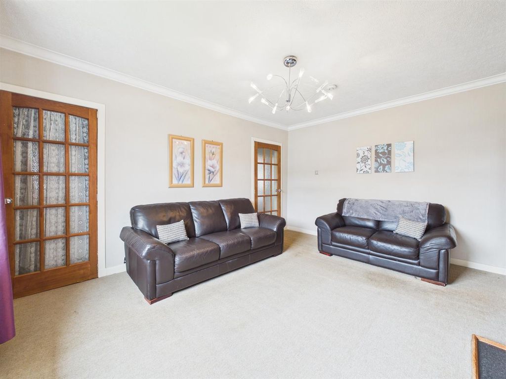 Property photo 3 of 14 Cam03782G0-Pr0310-Still022_Alt.Jpg