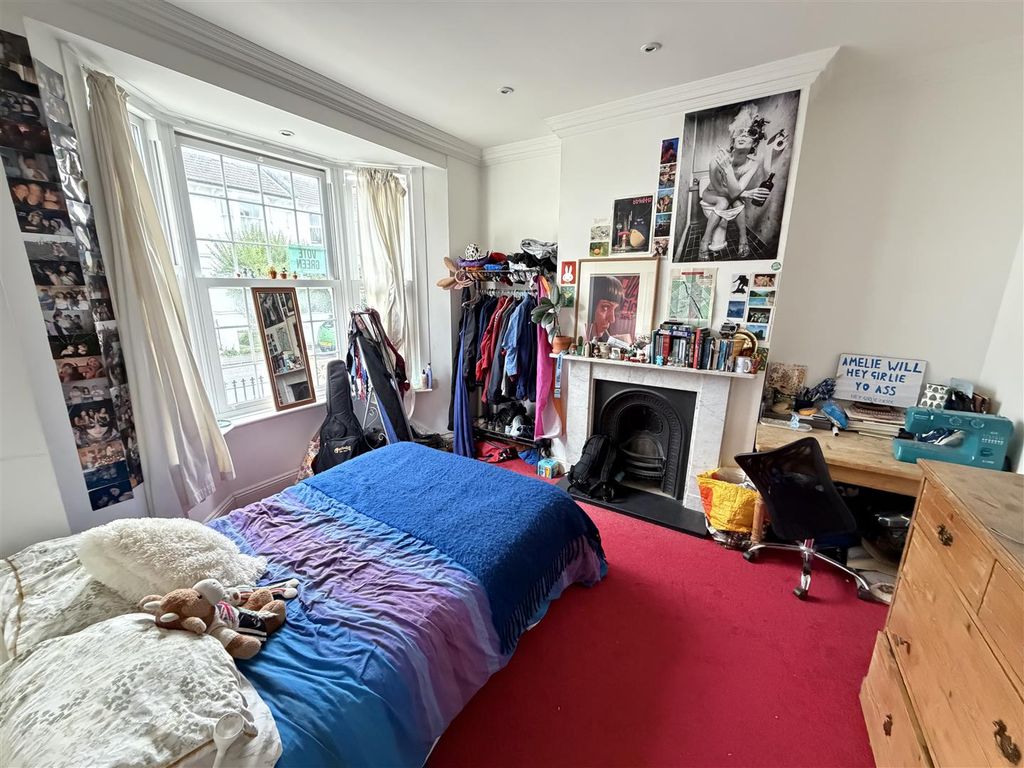 Property photo 3 of 11 Image00002.Jpeg