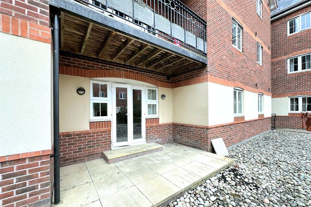 Property photo 1 of 9 Picture No. 10
