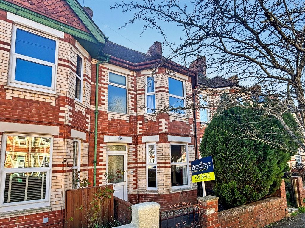 Property photo 1 of 15 1 - Outside