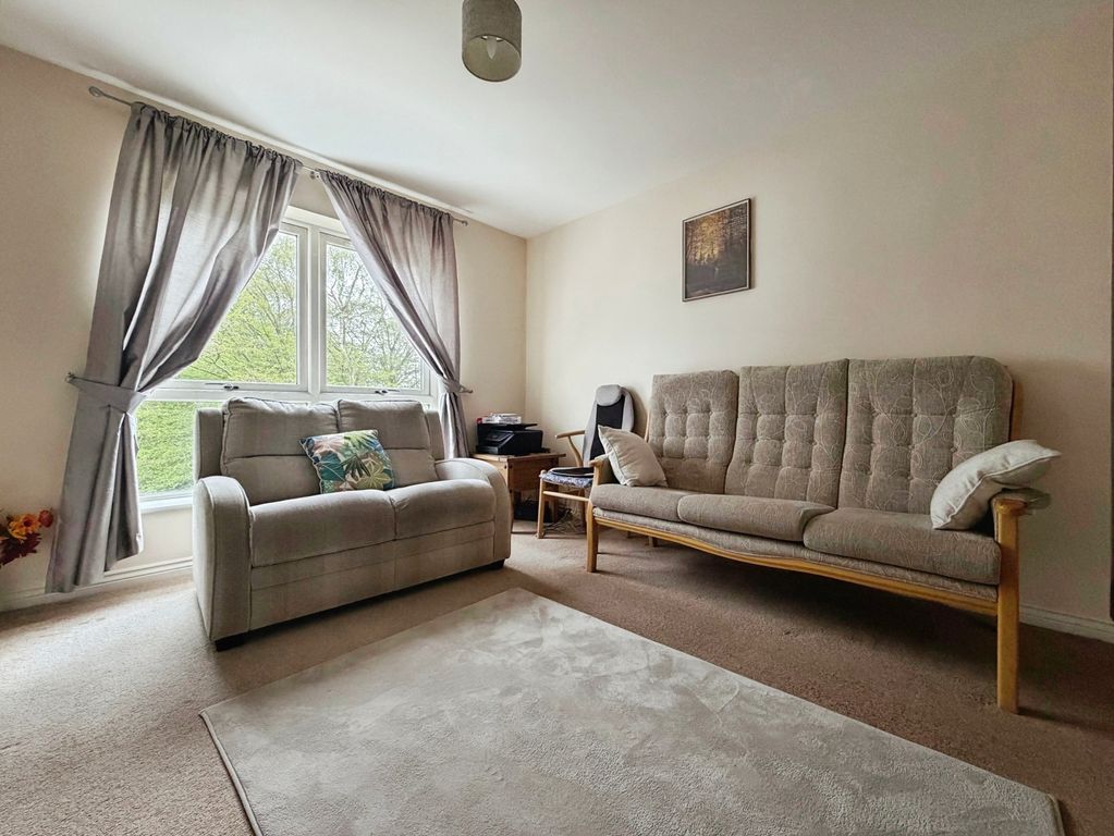Property photo 3 of 9 Pbox-Img.Jpg