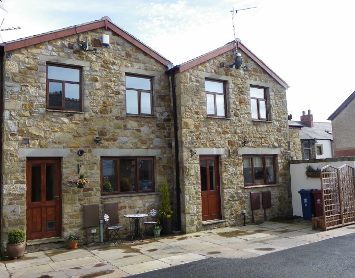 Property photo 1 of 8