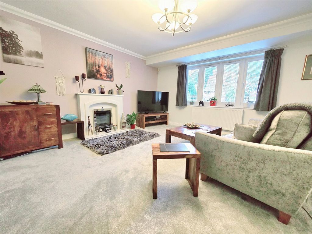 Property photo 2 of 19 Picture No. 06