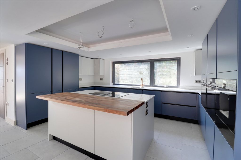 Property photo 3 of 6 Picture No. 03