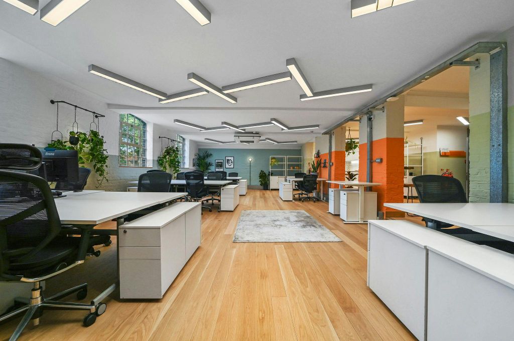 Property photo 1 of 12 Htbcfashionstreet8.Jpg