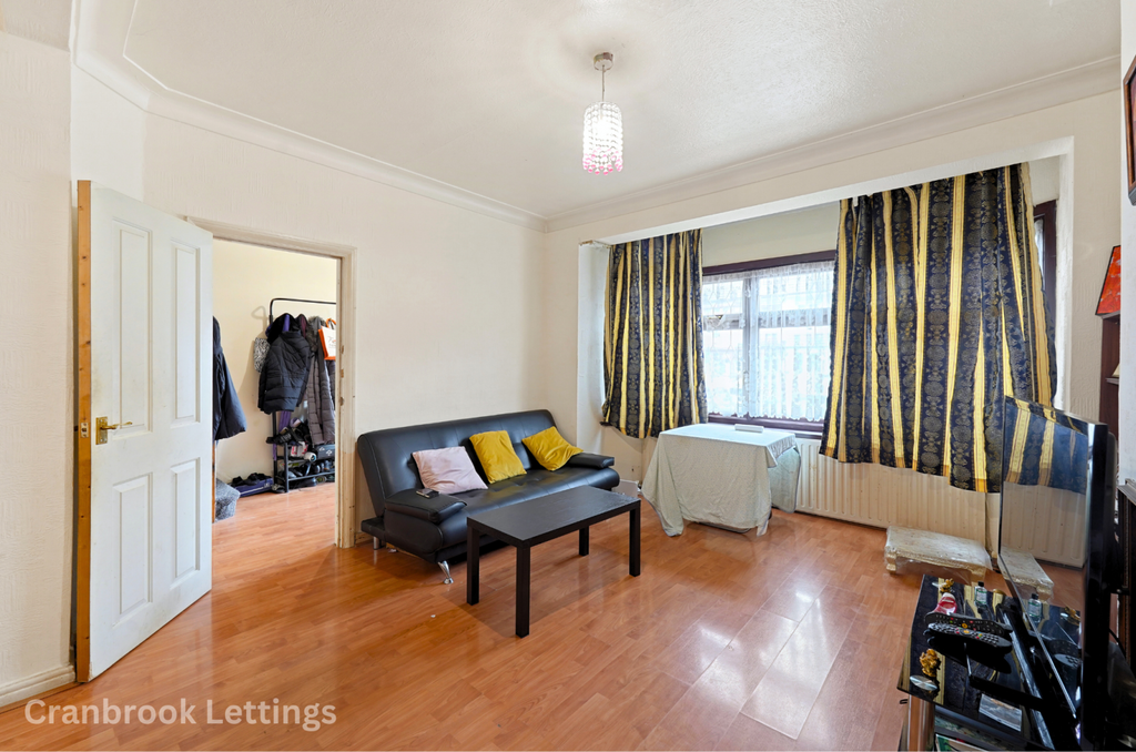 Property photo 3 of 15 Gallery