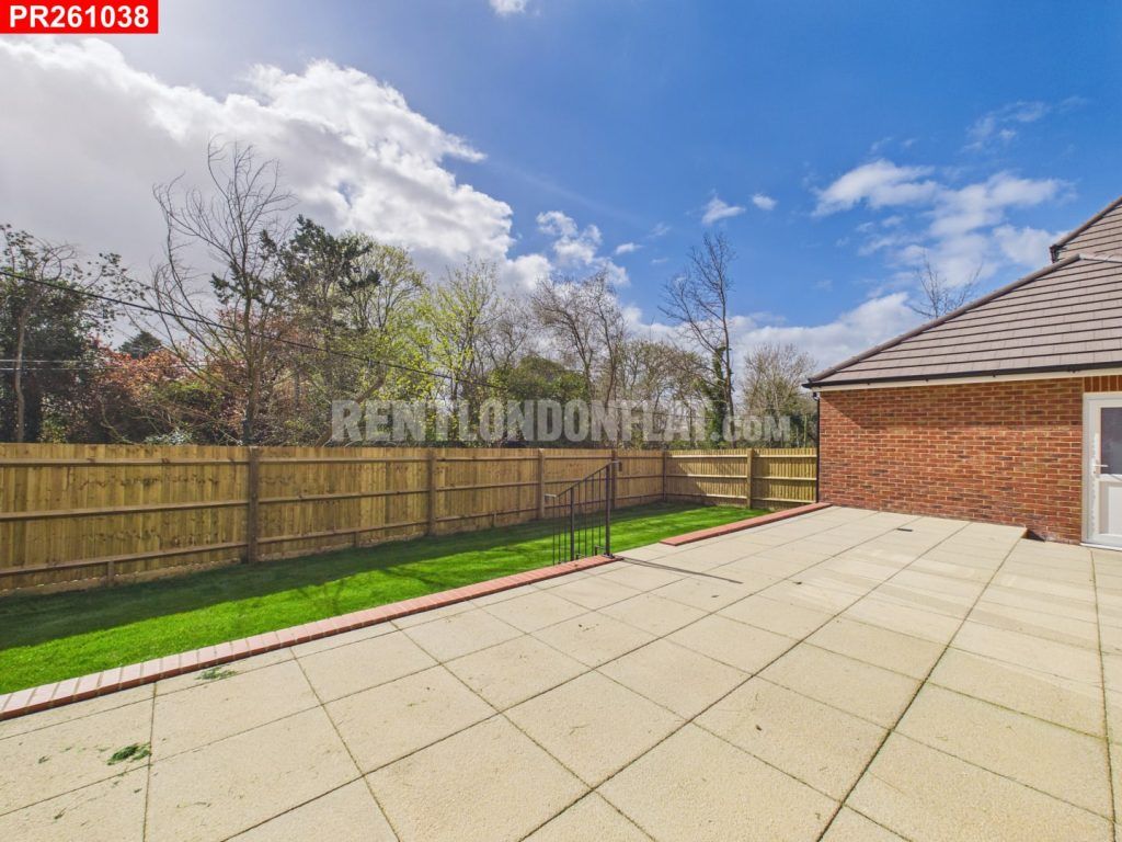 Additional image 11 of 4 bed flat to rentOakdale Road, Maidenhead SL6