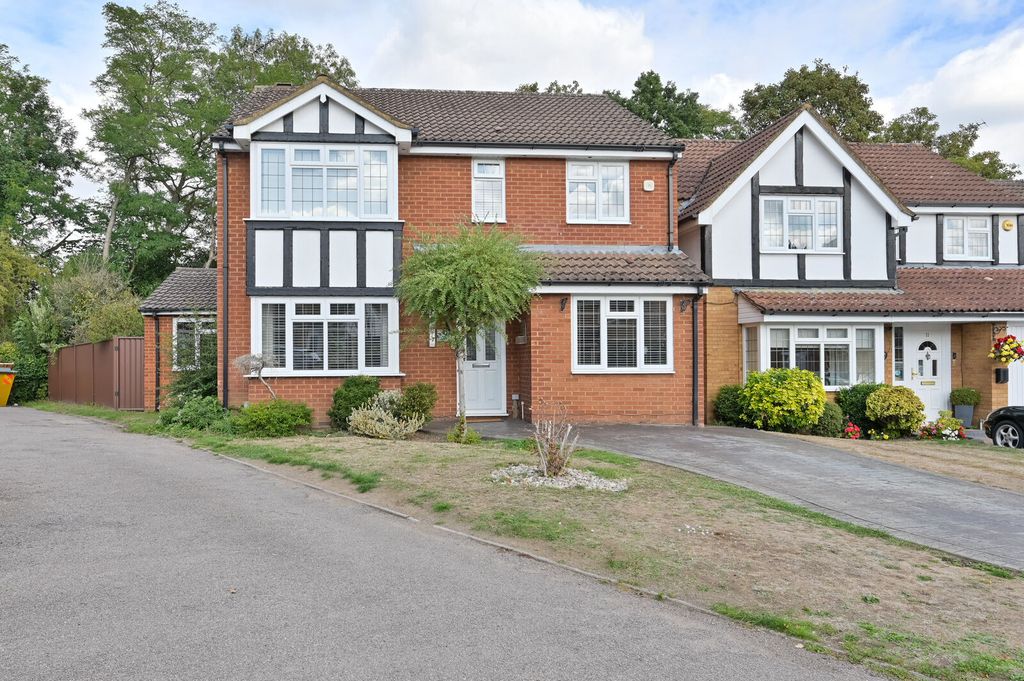 Property photo 1 of 26