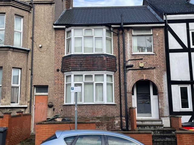 Property photo 1 of 4