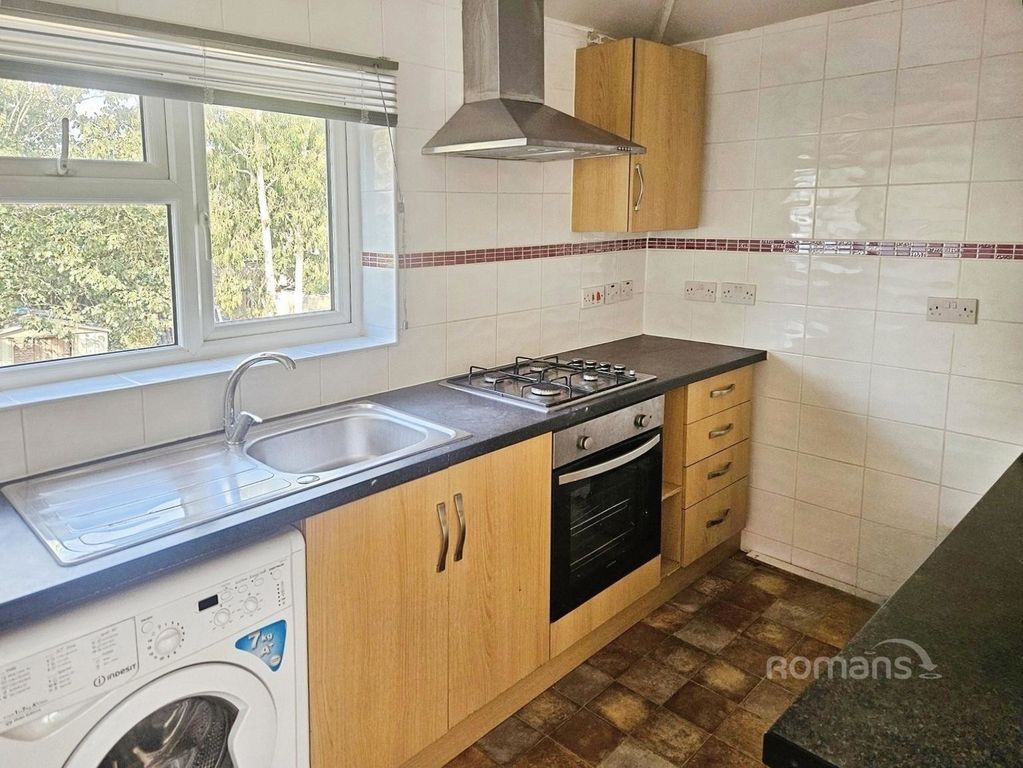 Property photo 1 of 8 Pbox-Img.Jpg
