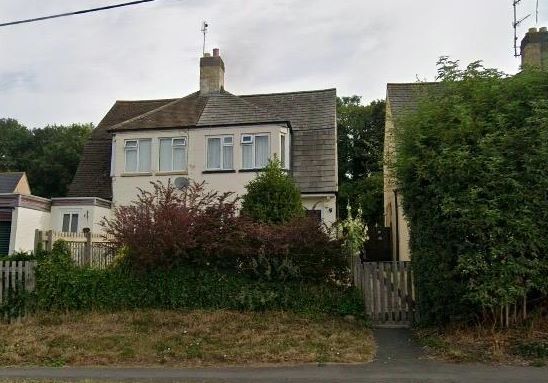 Property photo 1 of 2