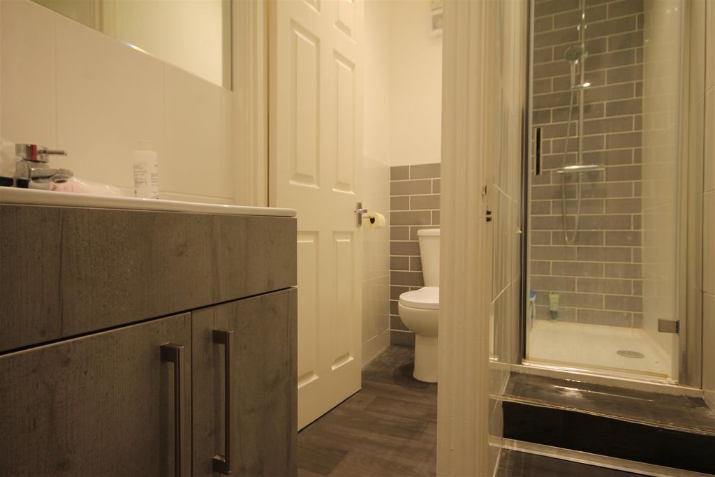 Property photo 3 of 9 3.Jpg