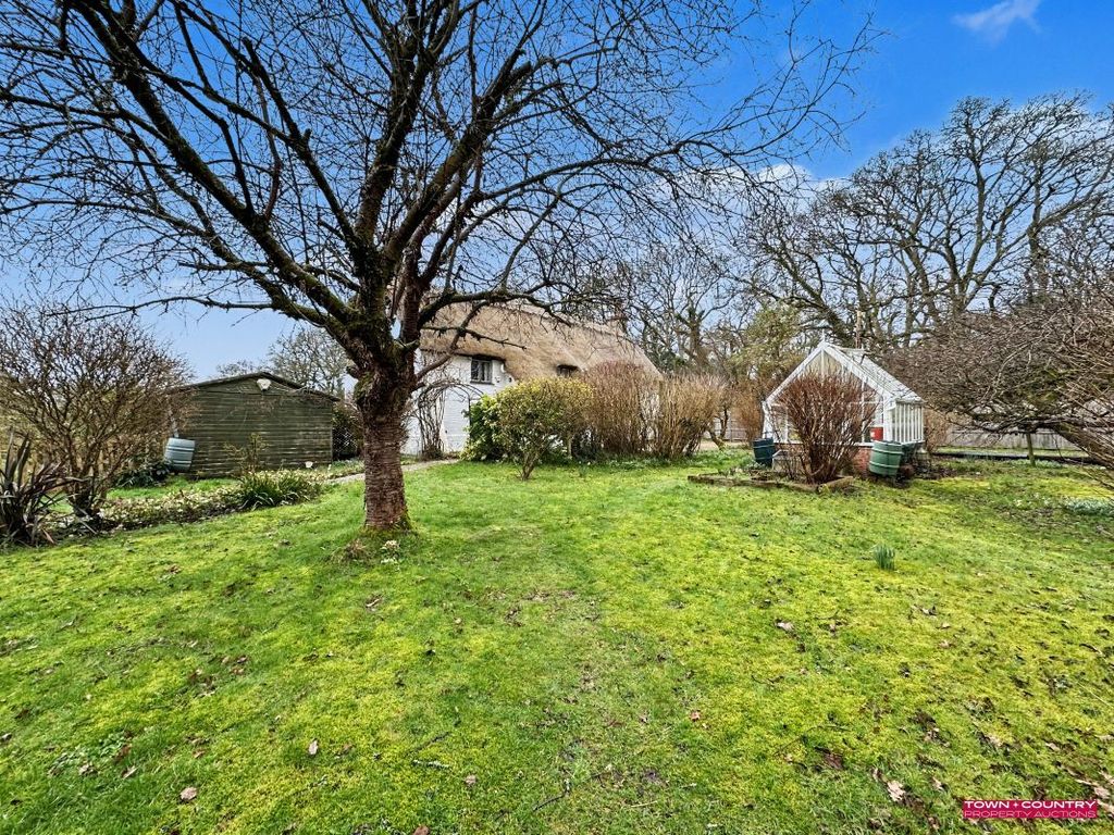 Property photo 2 of 23