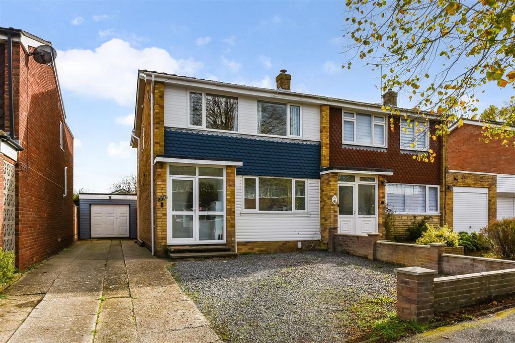 Property photo 1 of 22 Ph1_6283678.Jpg