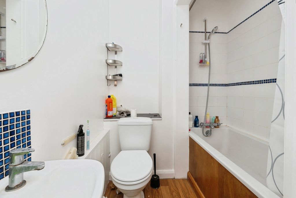 Additional image 10 of 4 bed maisonette for saleStaple Hill Road, Bristol BS16