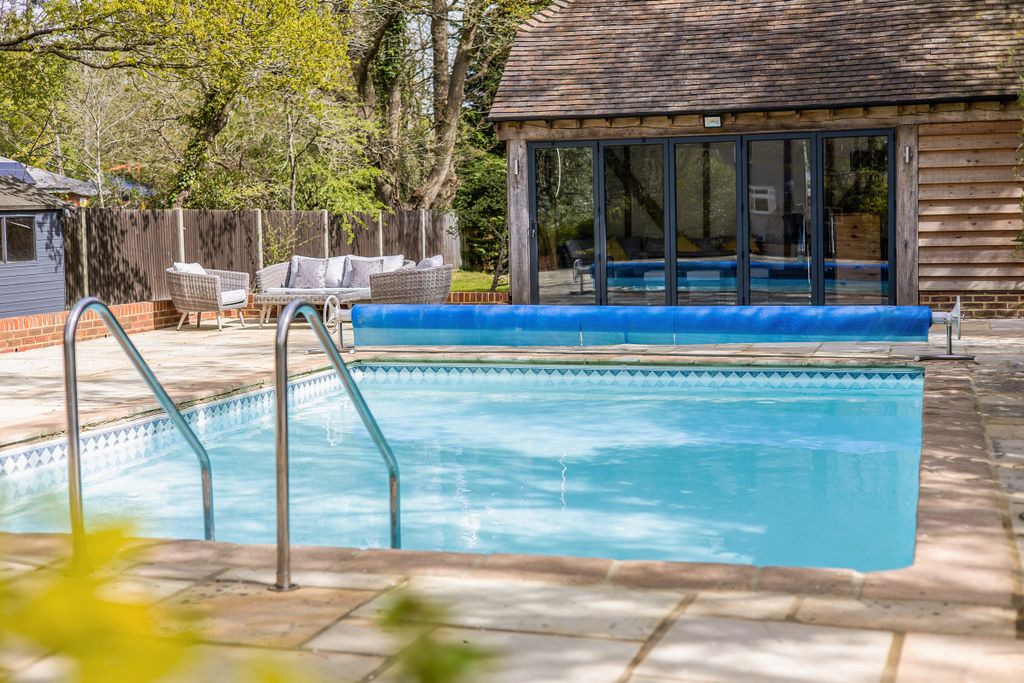 Property photo 2 of 26 Picture No. 03