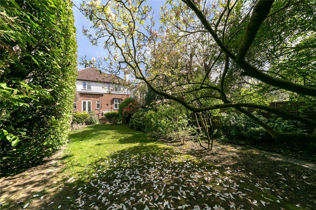 Property photo 3 of 19 Picture No. 13