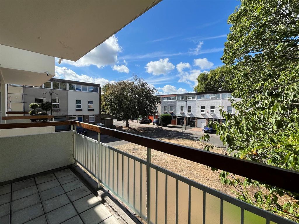 Property photo 3 of 9 Balcony.Jpg