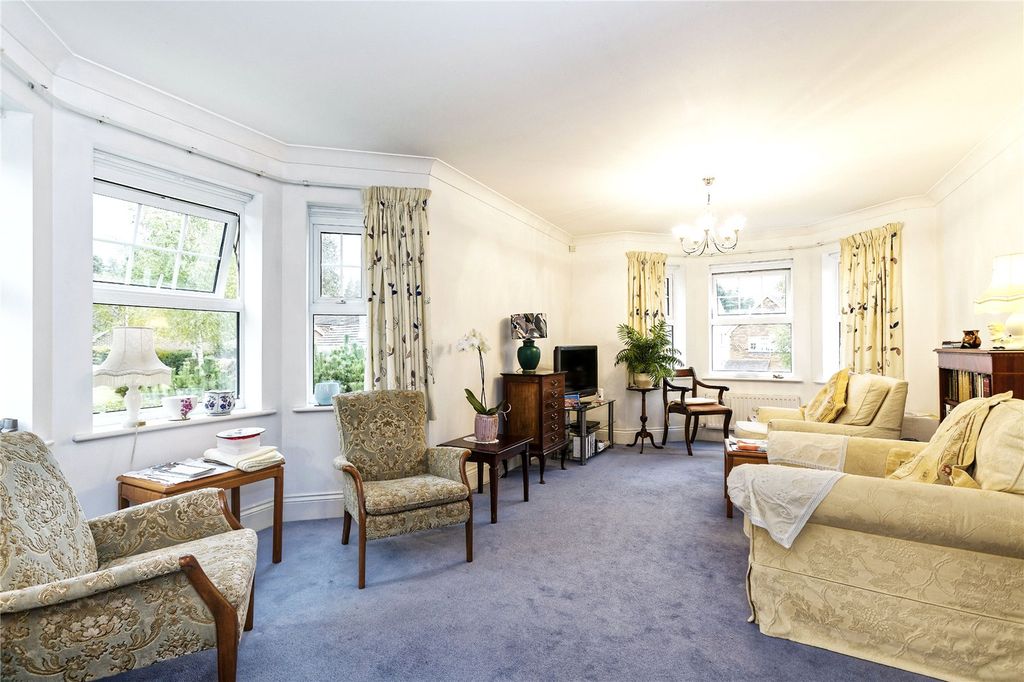 Property photo 3 of 8 3.Jpg