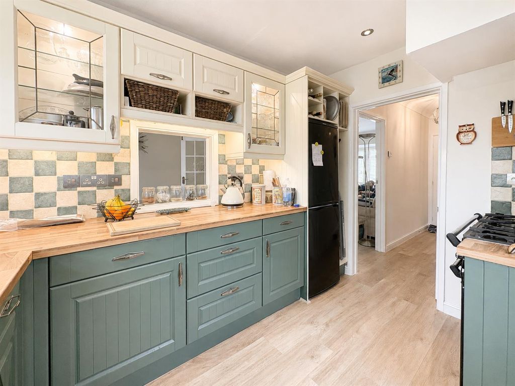Property photo 3 of 19 Kitchen...Png