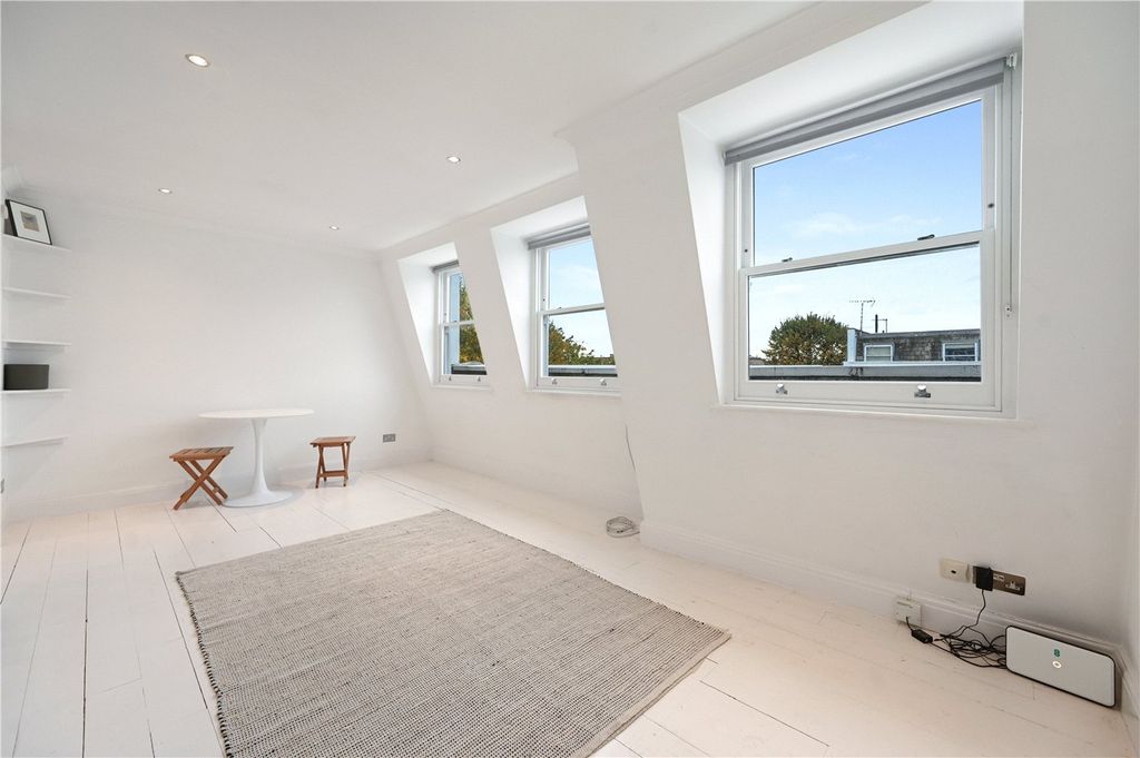 Property photo 1 of 10 Picture No. 36