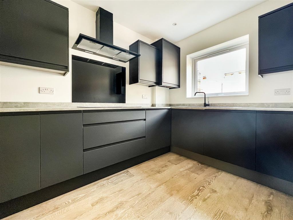 Property photo 3 of 21 Img_4433.Jpg