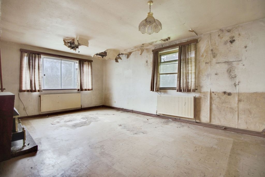 Property photo 2 of 10 Img_6935-Img_6937