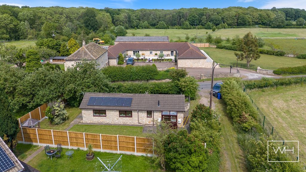 Property photo 3 of 20 Orchard House, Owston Lane 09_297