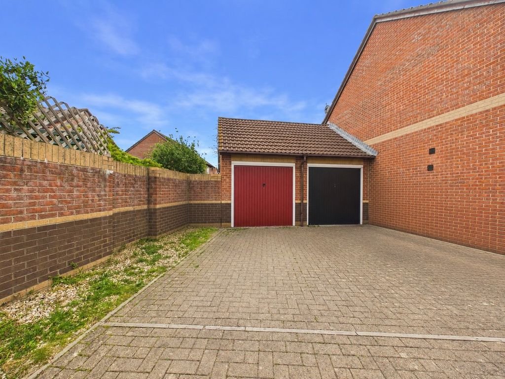 Property photo 3 of 14