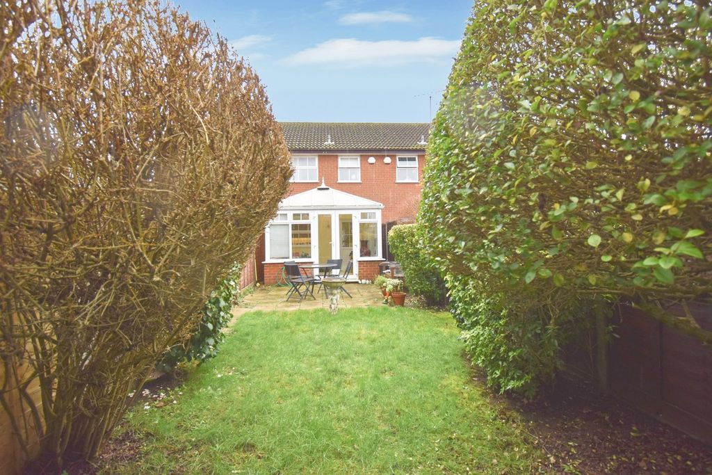 Property photo 2 of 11