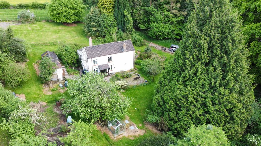 Property photo 1 of 21