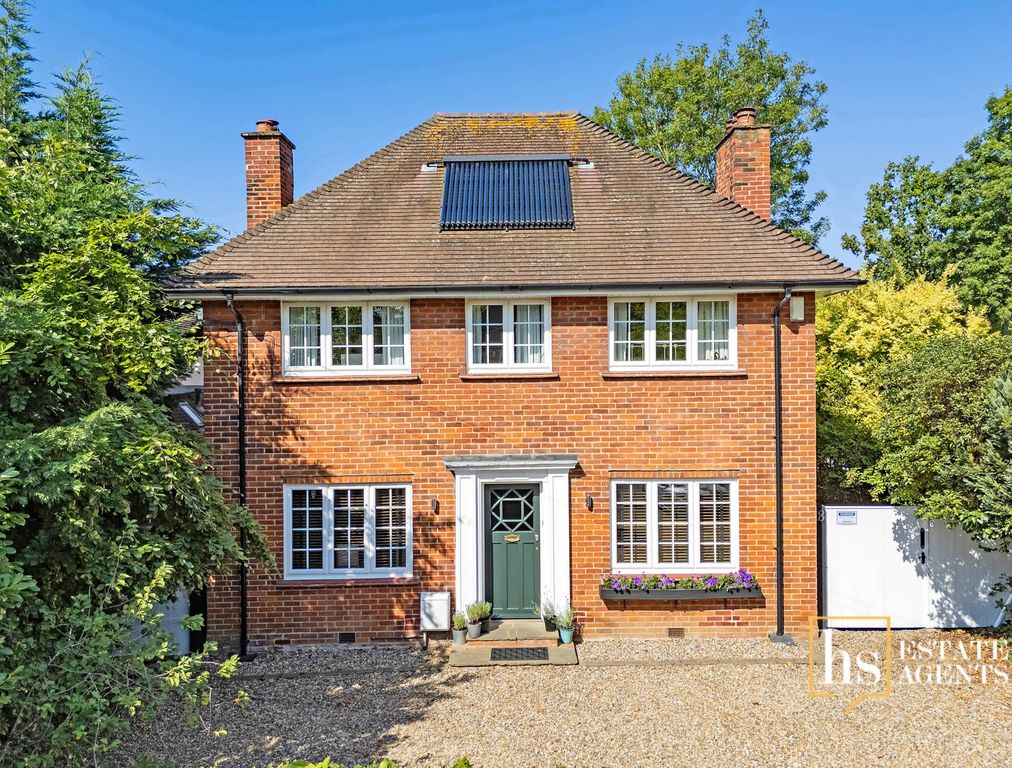 Property photo 1 of 38