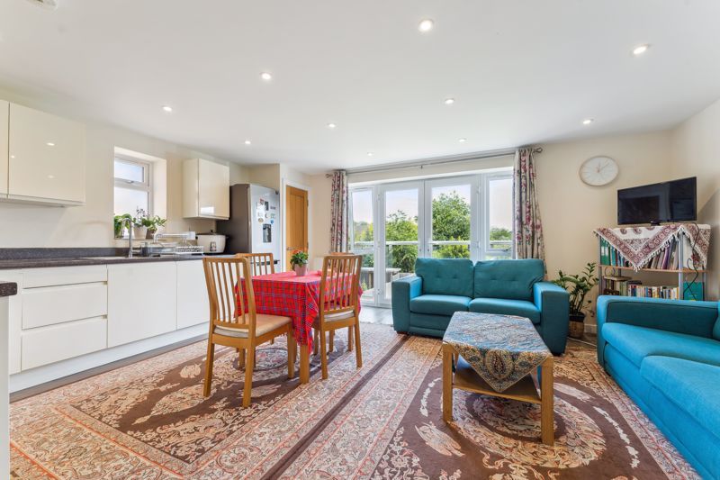 Property photo 2 of 14 Open Plan