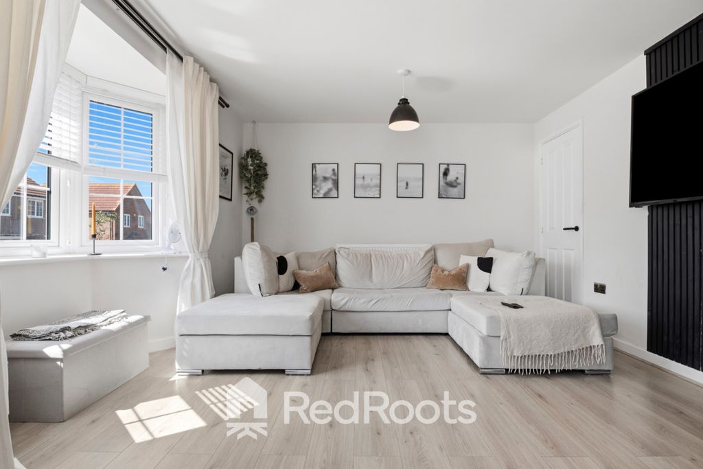 Property photo 3 of 23 5339074