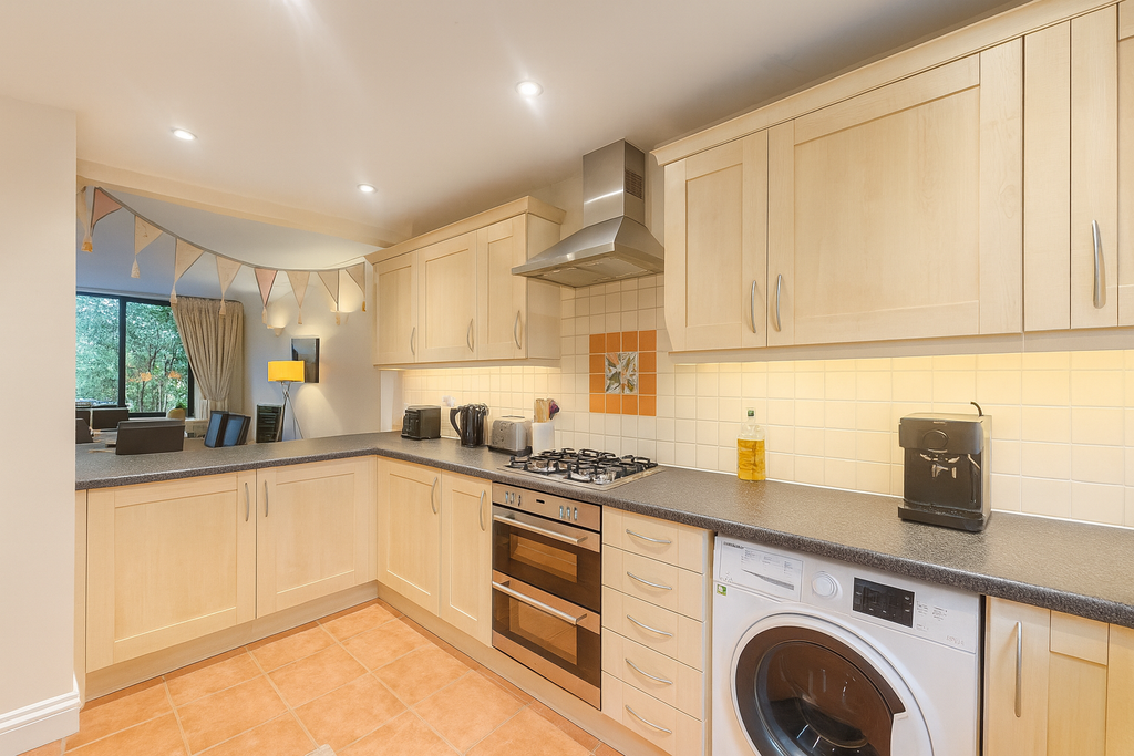 Property photo 3 of 12 3