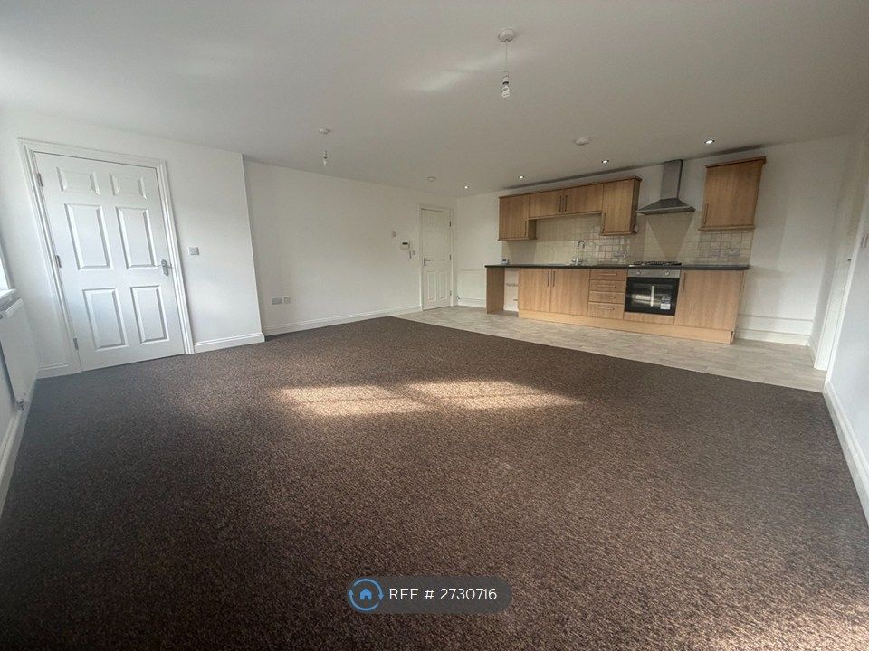 Property photo 1 of 7 Open Plan Living