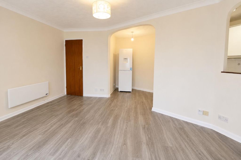 Property photo 3 of 9 1.Png