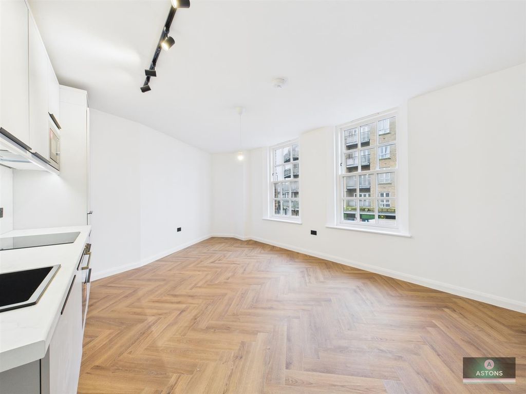 Property photo 2 of 6 Cam04622G0-Pr0147-Still001.Jpg