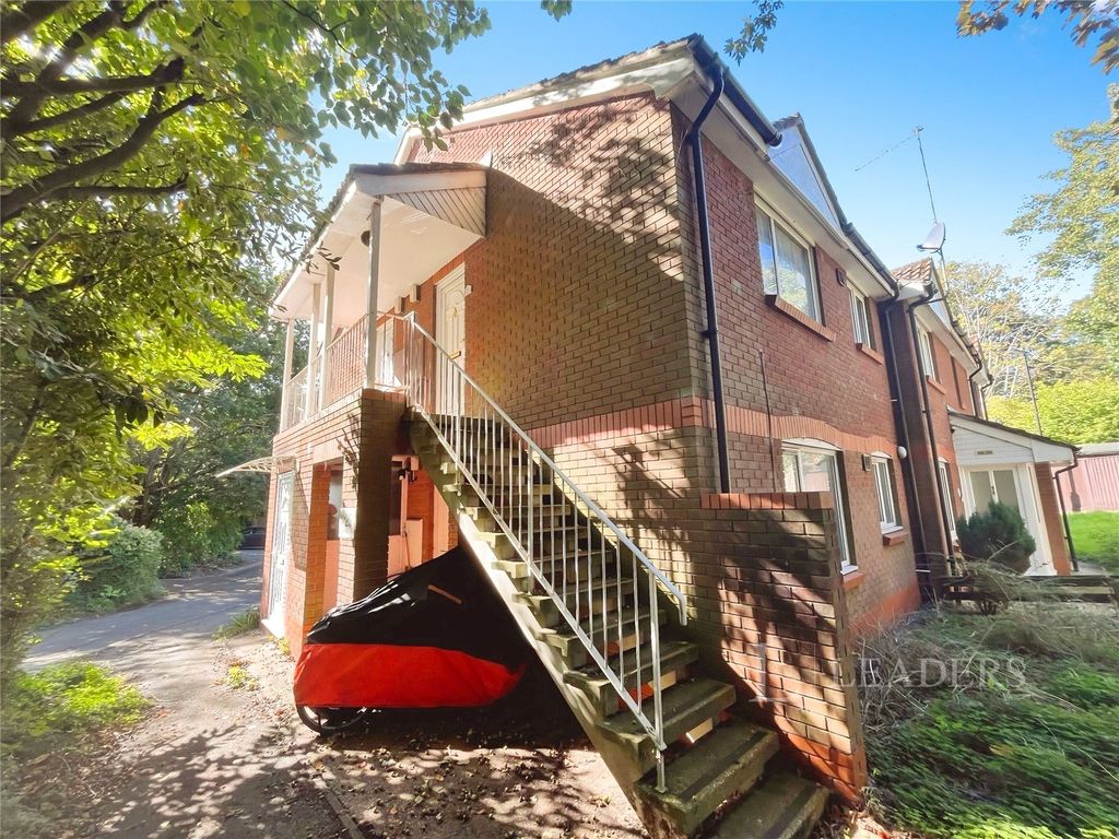 Property photo 1 of 7 Picture No. 09